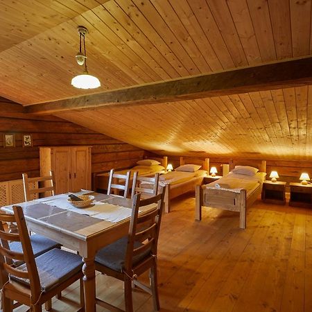 Volarska Roubenka Guest House Волари Екстериор снимка