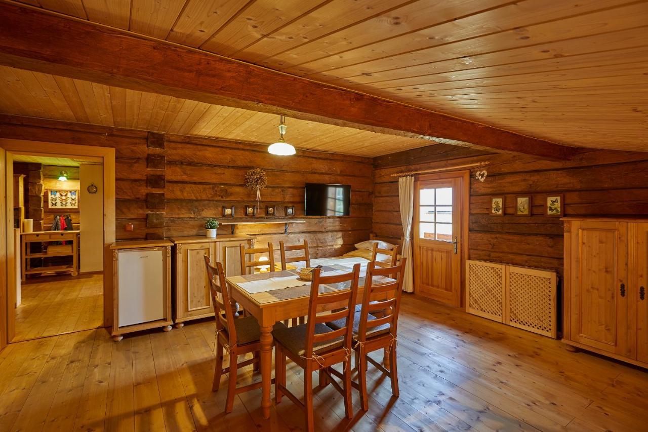 Volarska Roubenka Guest House Волари Екстериор снимка