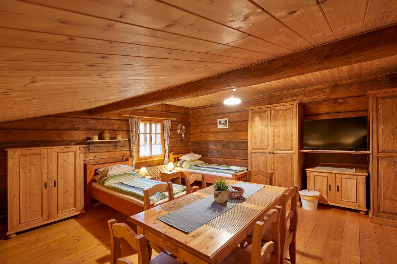 Volarska Roubenka Guest House Волари Екстериор снимка